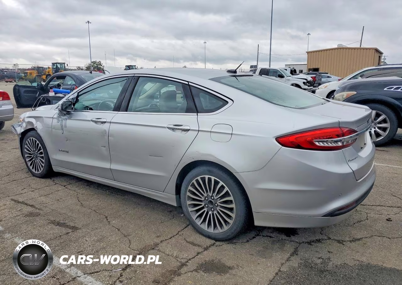 2018 Ford Fusion Se Hybrid VIN:3FA6P0LU2JR262050 - 2