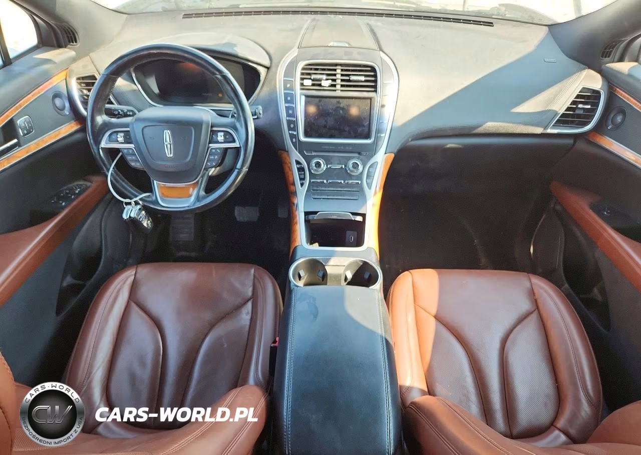 2020 Lincoln Nautilus Reserve VIN:2LMPJ8K9XLBL11203 - 8