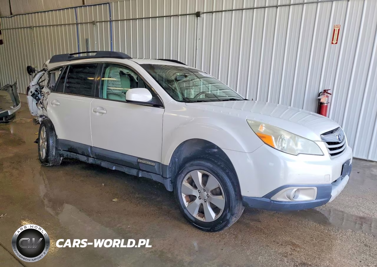 2010 Subaru Outback 2.5I Limited VIN:4S4BRBKC6A3359768 - 4