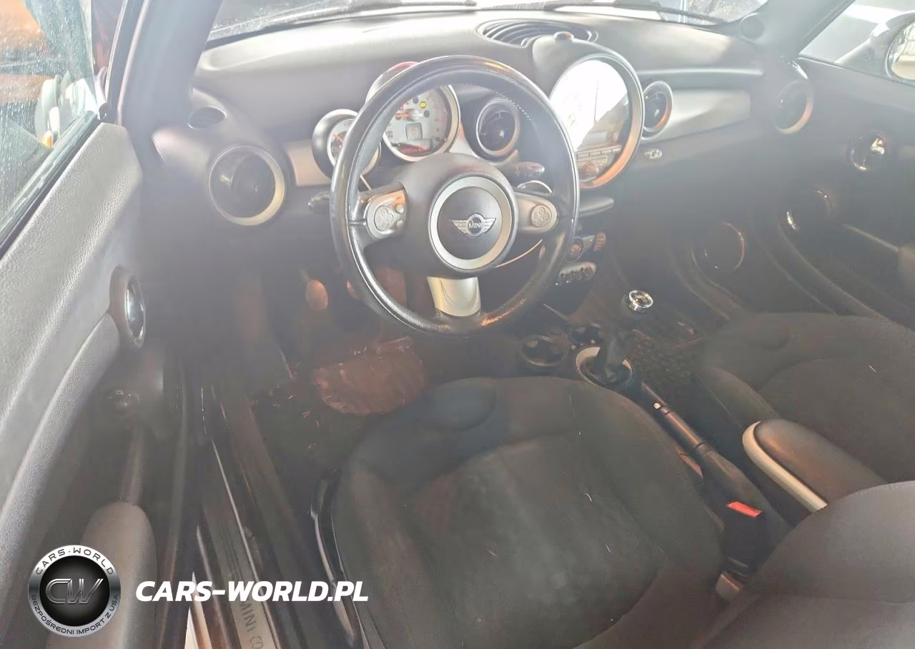 2009 Mini Cooper VIN:WMWMR33529TZ18664 - 8