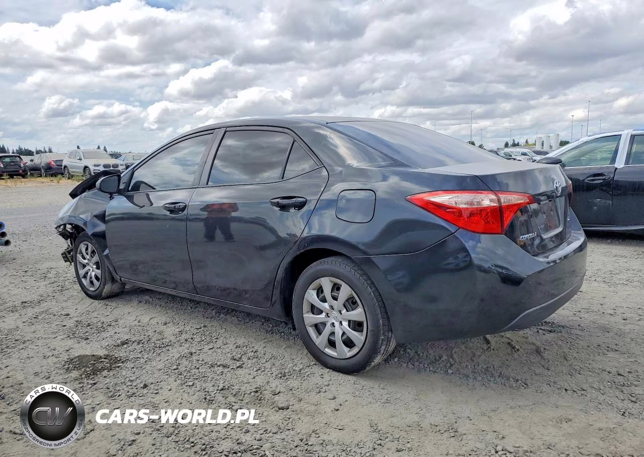 2019 Toyota Corolla Le VIN:2T1BURHE7KC138533 - 2