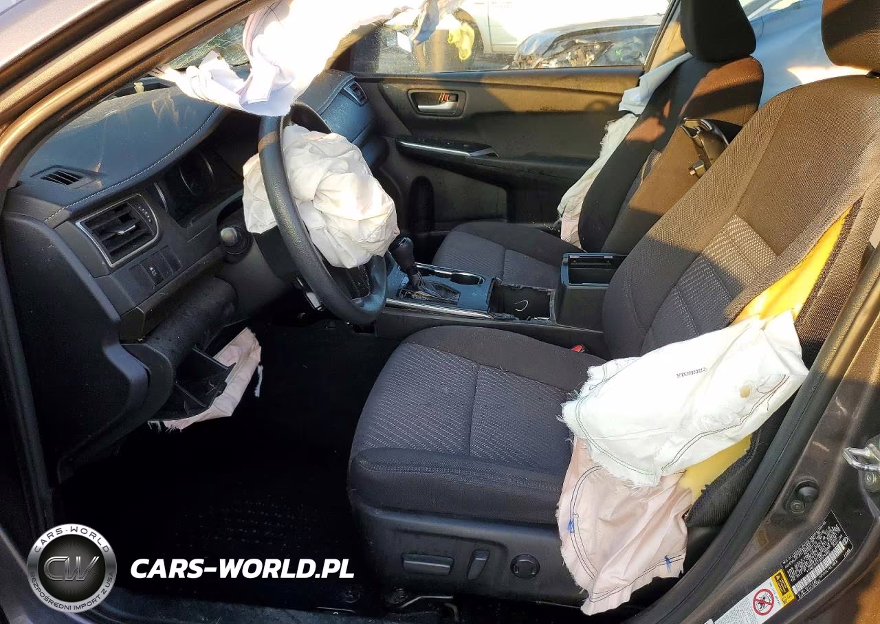 2016 Toyota Camry Le VIN:4T4BF1FK7GR574069 - 7