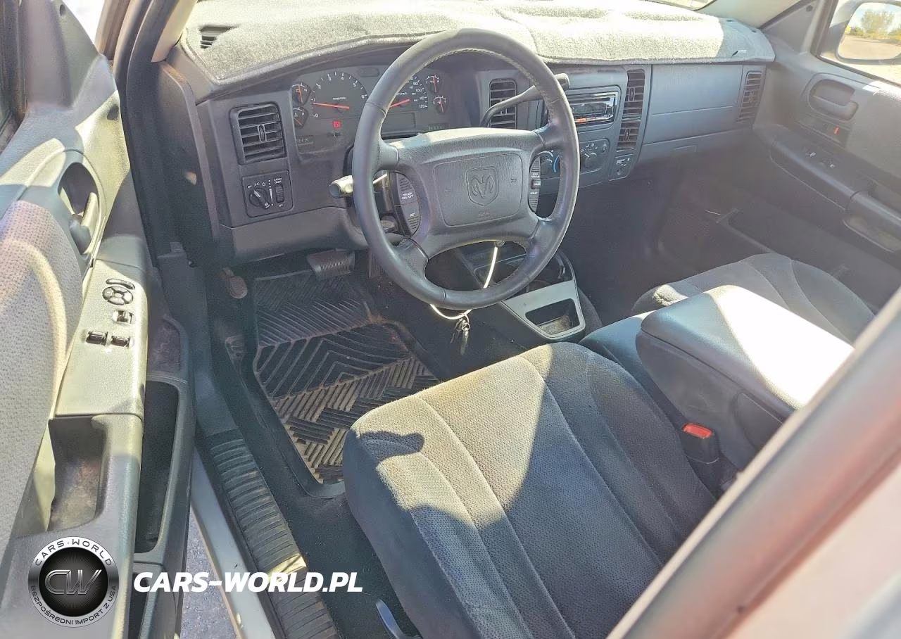 2004 Dodge Dakota Sport VIN:1D7HG32N34S749688 - 8