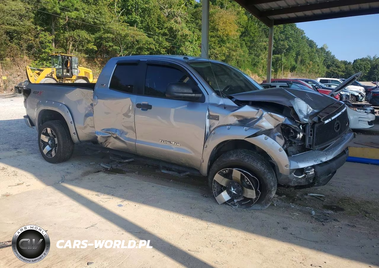 2013 Toyota Tundra Double Cab Sr5 VIN:5TFUW5F17DX305568 - 4