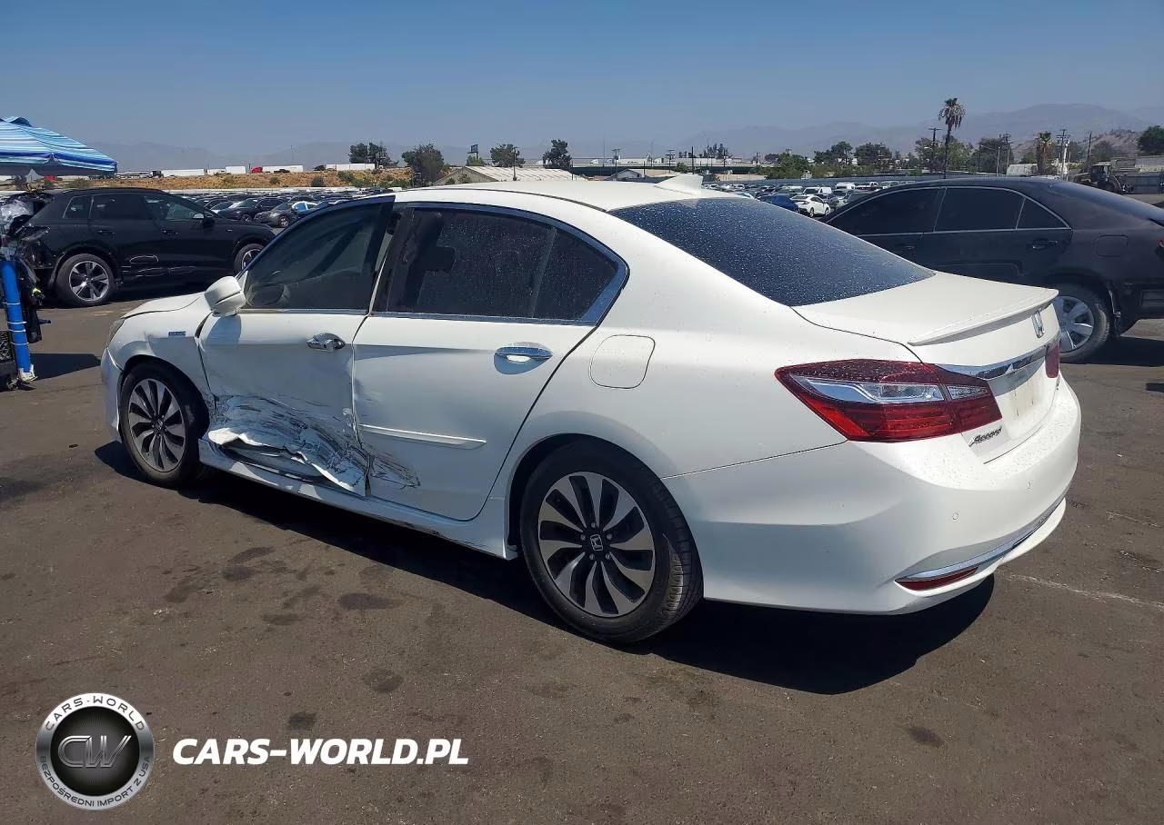 2017 Honda Accord Touring Hybrid VIN:JHMCR6F73HC000335 - 2