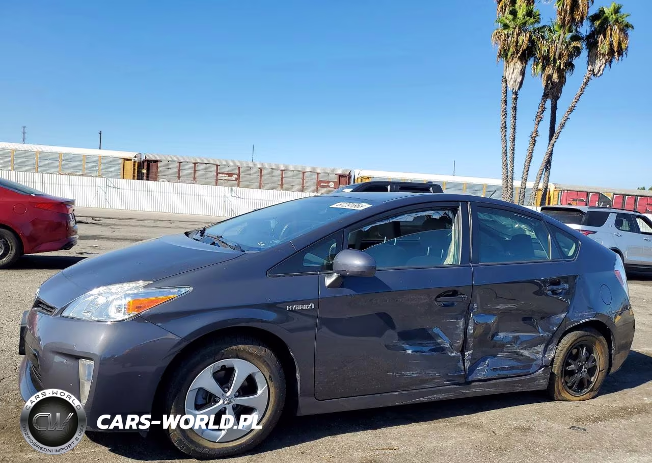 2015 Toyota Prius Base VIN:JTDKN3DU7F0442758 - 1