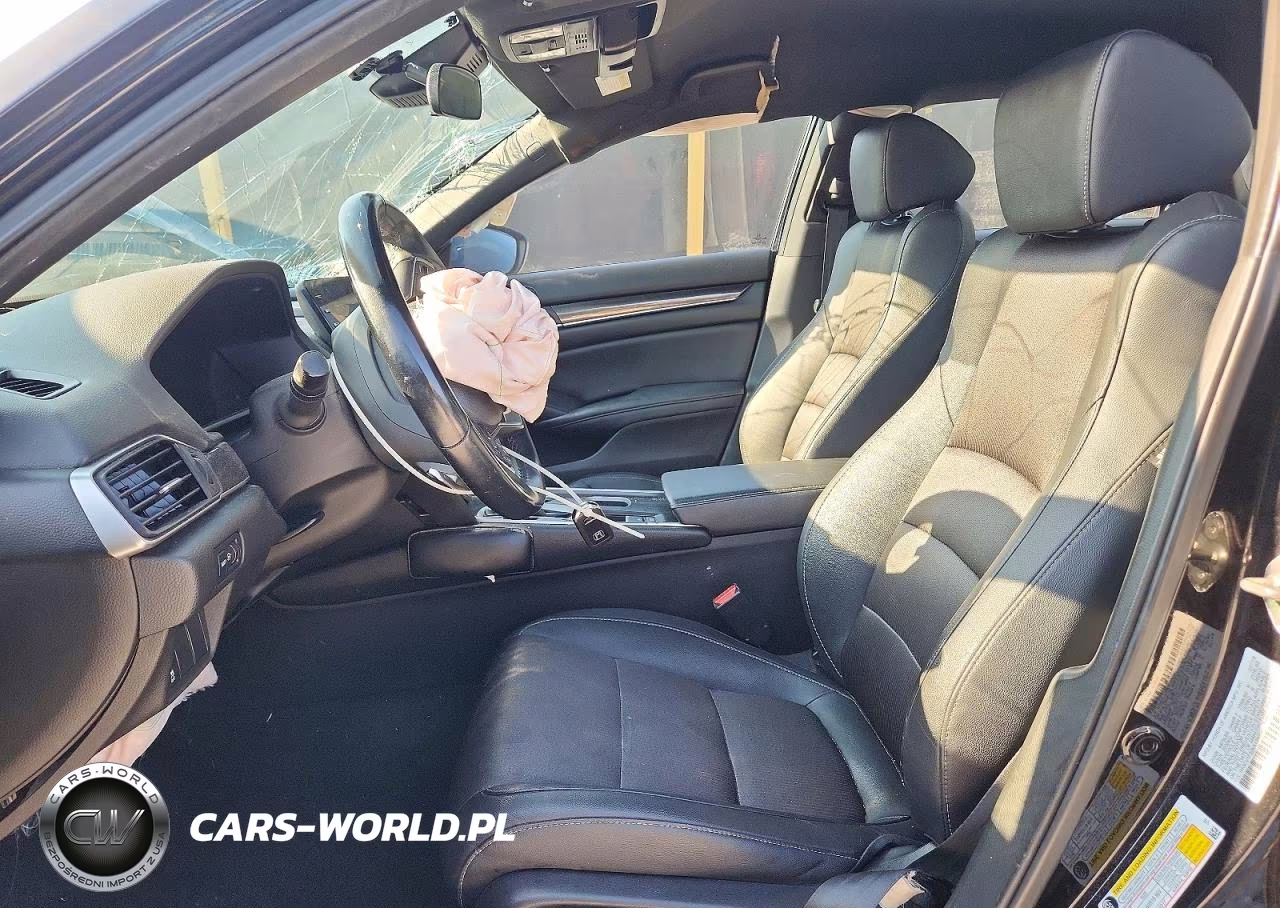 2019 Honda Accord Sport VIN:1HGCV1F32KA139650 - 7