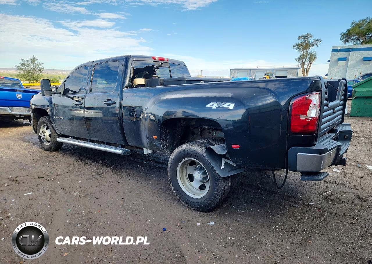 2008 Chevrolet Silverado C1500 High Country VIN:1GCJK33658F149447 - 2