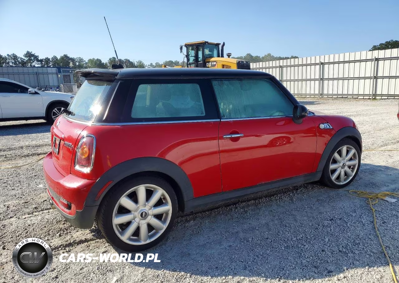 2007 Mini Cooper S VIN:WMWMF73567TL90253 - 3