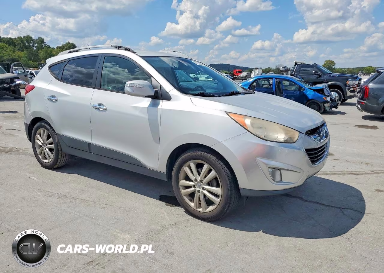 2012 Hyundai Tucson Limited VIN:KM8JU3AC7CU379316 - 4