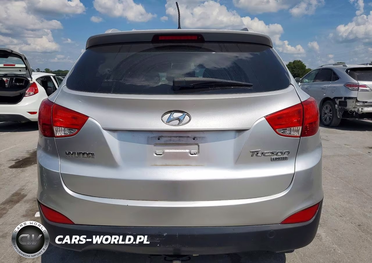 2012 Hyundai Tucson Limited VIN:KM8JU3AC7CU379316 - 6