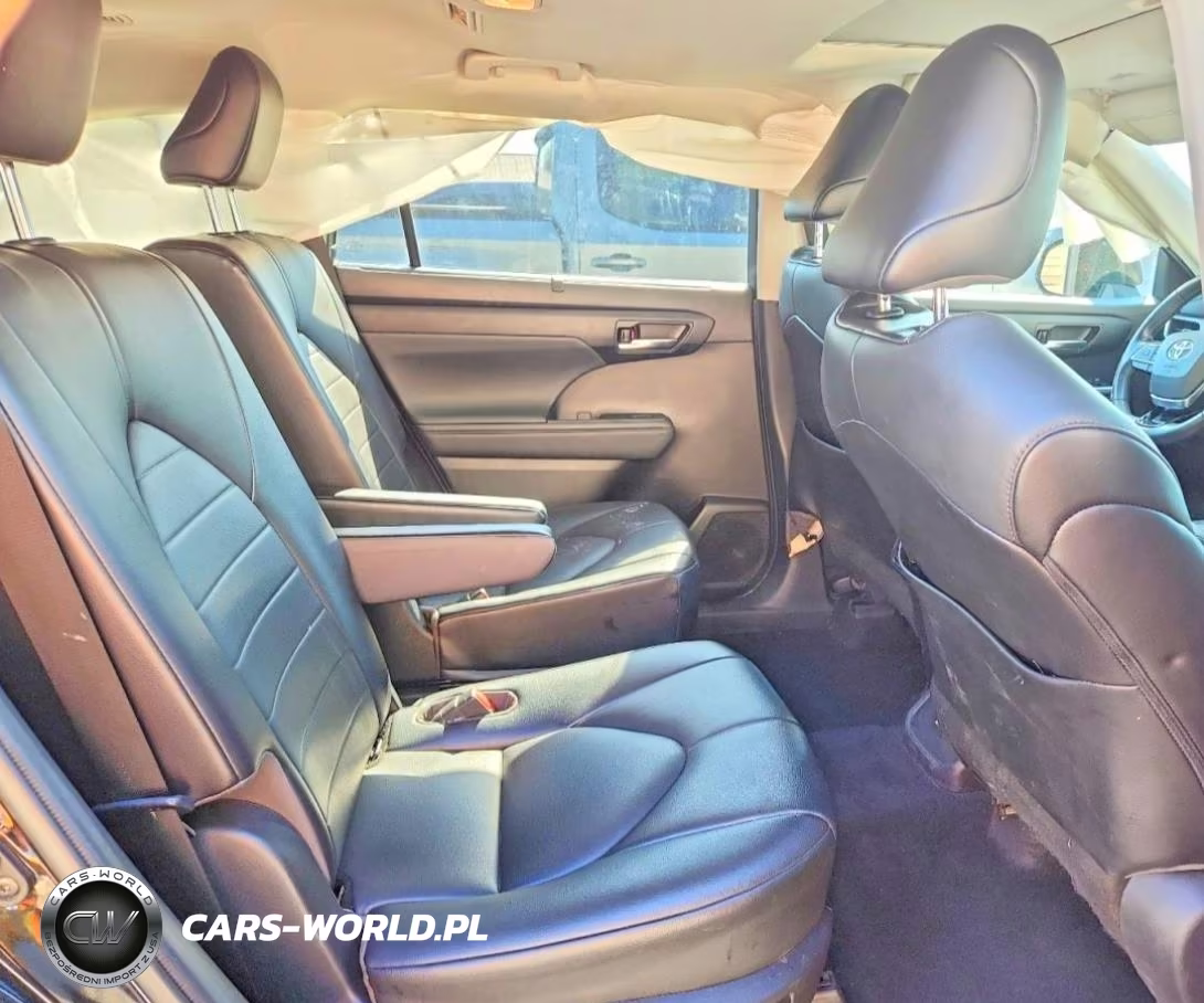 2021 Toyota Highlander Xle VIN:5TDHZRBHXMS552088 - 11