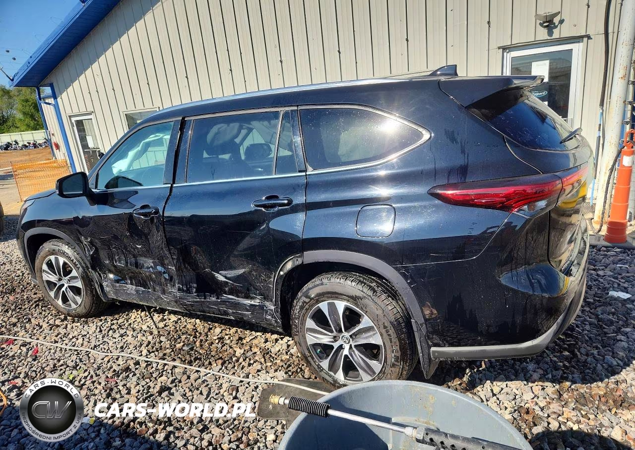 2021 Toyota Highlander Xle VIN:5TDHZRBHXMS552088 - 2