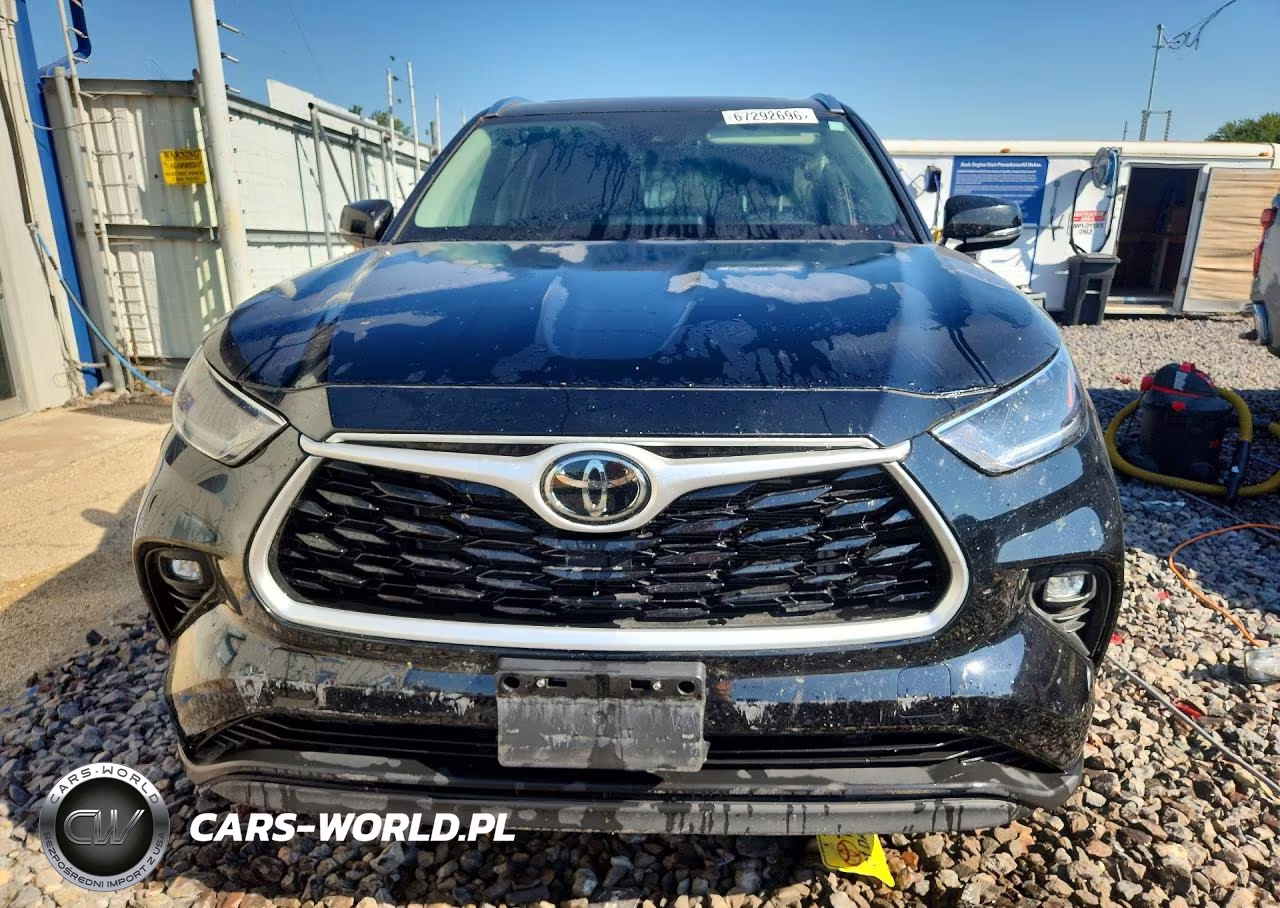 2021 Toyota Highlander Xle VIN:5TDHZRBHXMS552088 - 5
