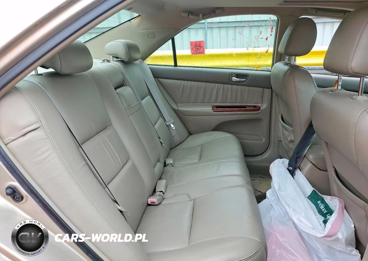 2004 Toyota Camry Xle VIN:4T1BE30K94U870188 - 10