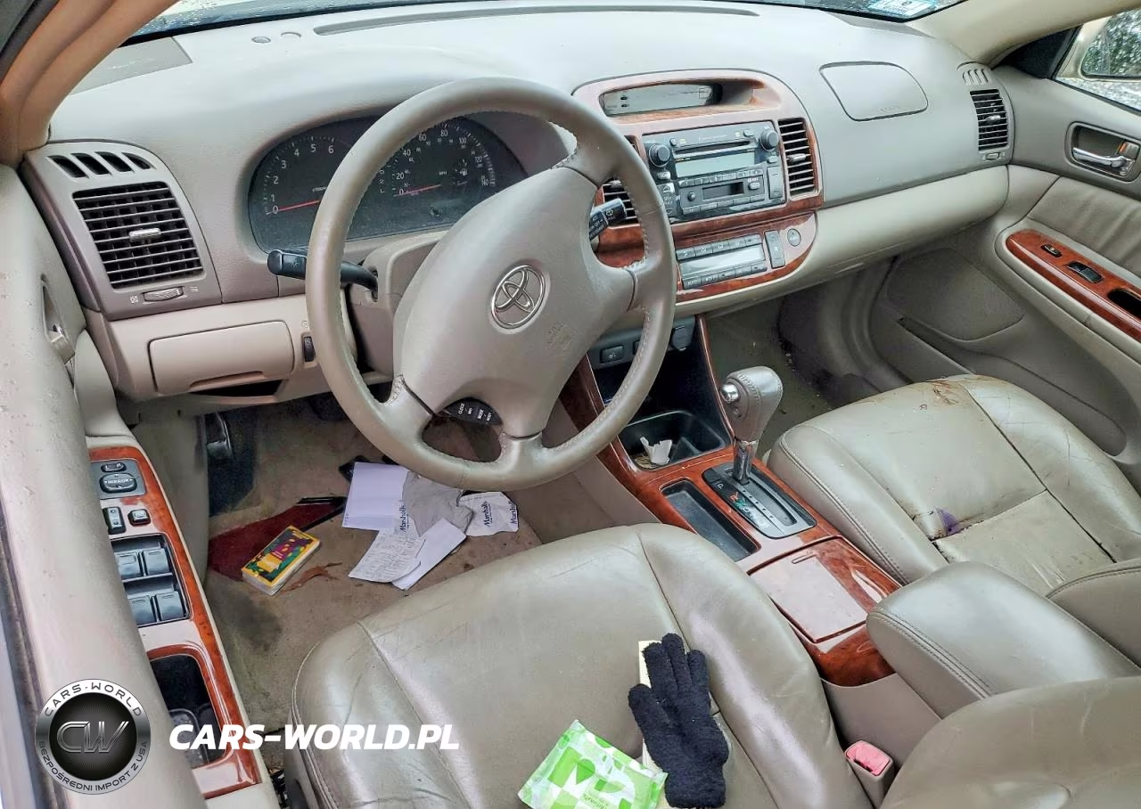 2004 Toyota Camry Xle VIN:4T1BE30K94U870188 - 8