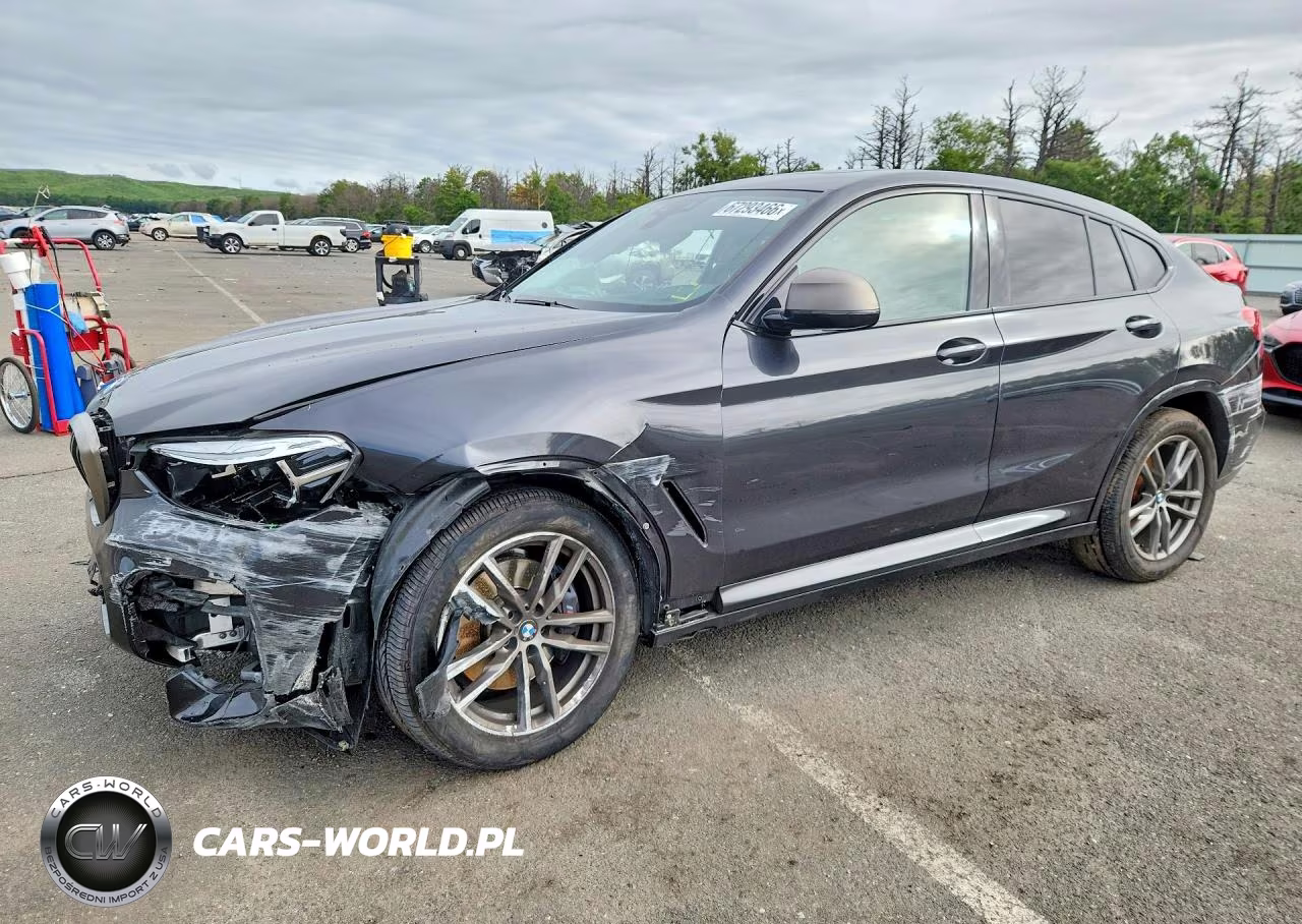 2020 BMW X4 xDrivem40I