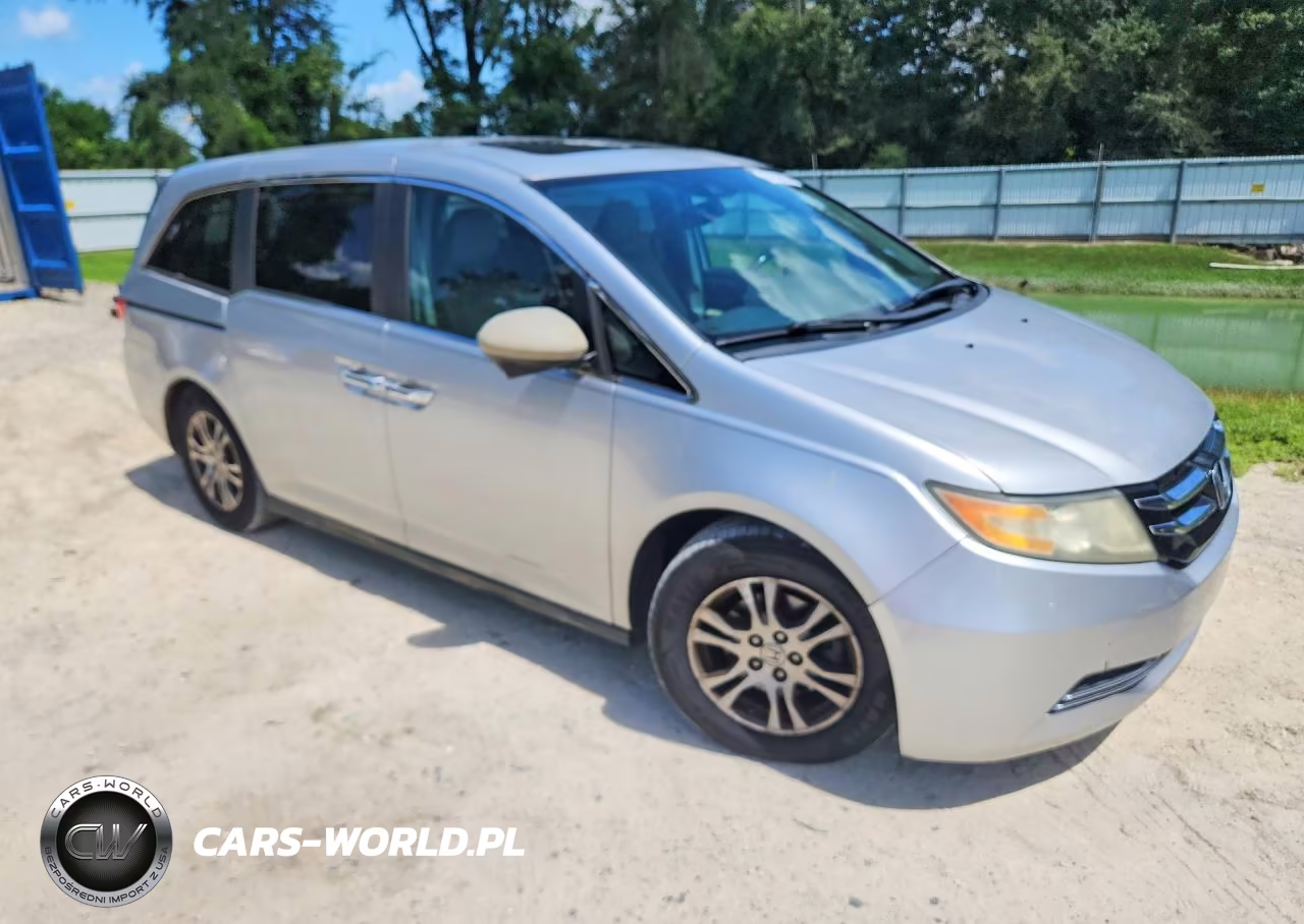 2014 Honda Odyssey Exl VIN:5FNRL5H63EB033524 - 4
