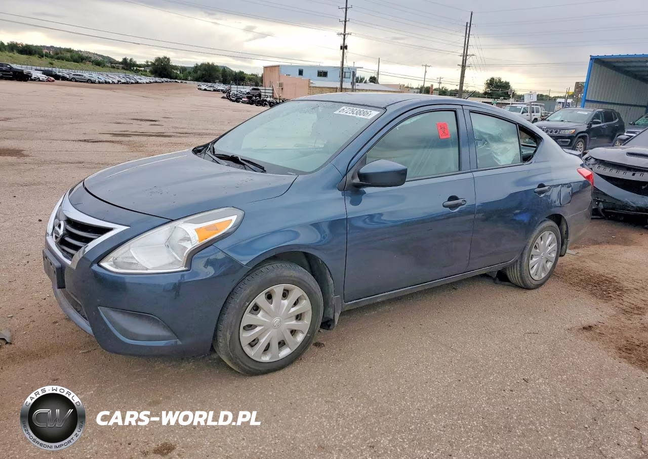2016 Nissan Versa 1.6 S Plus