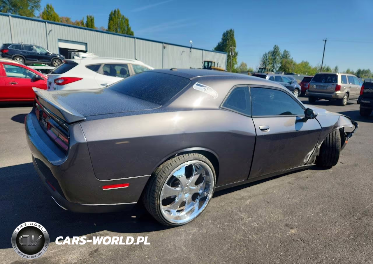 2020 Dodge Challenger Sxt VIN:2C3CDZAG4LH131034 - 3