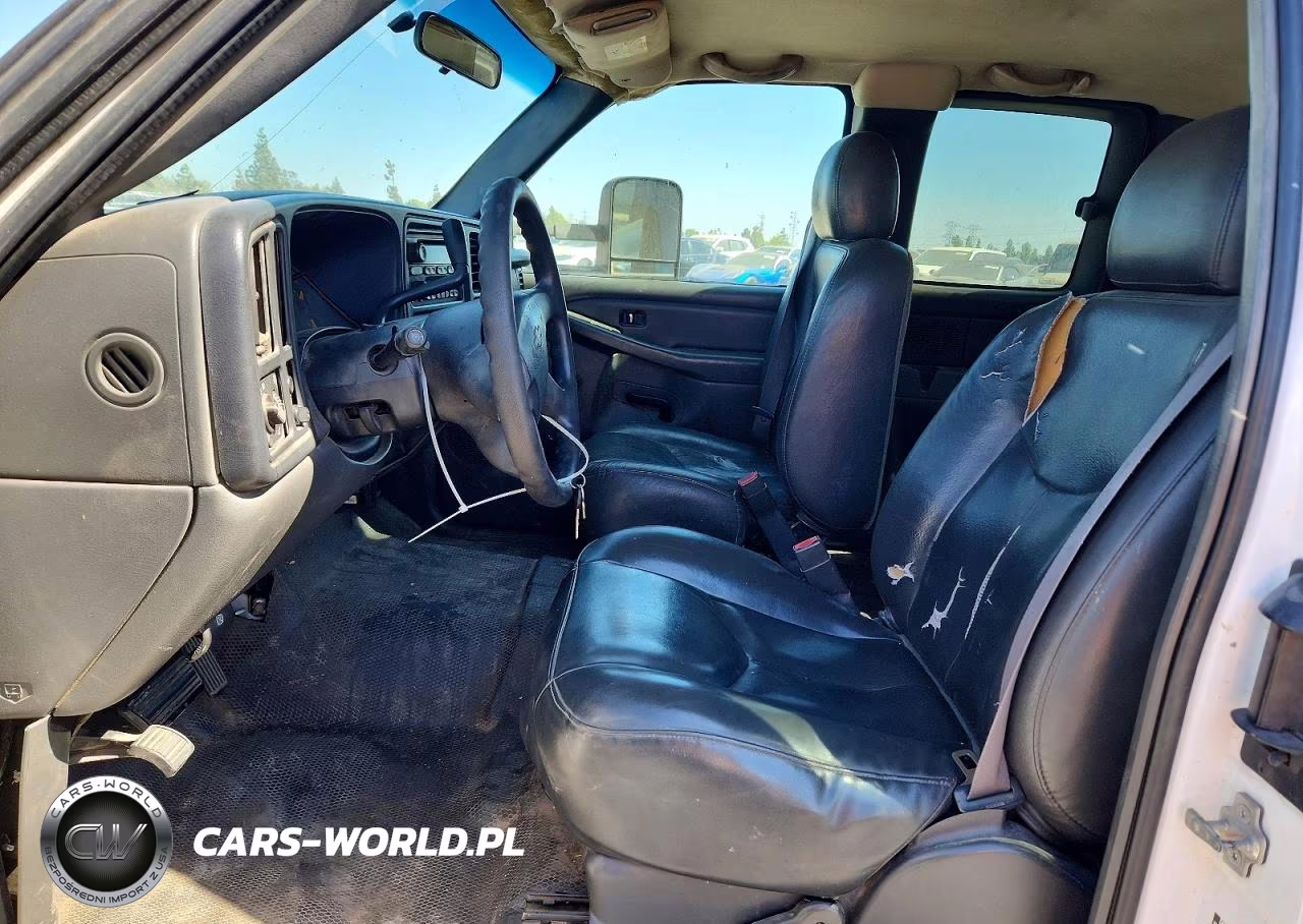 2005 Chev Silverado 3500 Crew VIN:1GCJC39U15E206795 - 7