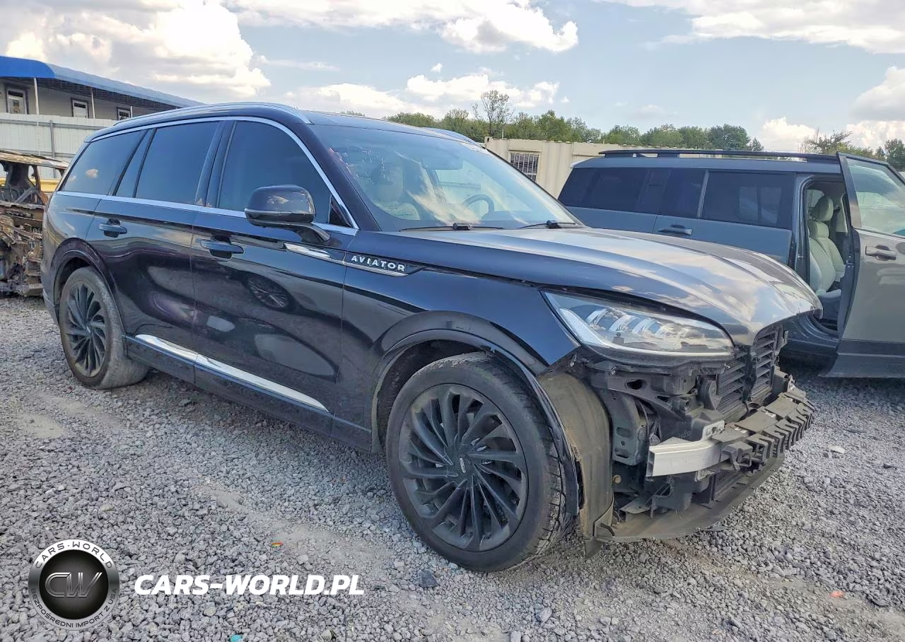 2021 Lincoln Aviator Reserve VIN:5LM5J7WC5MGL00426 - 4