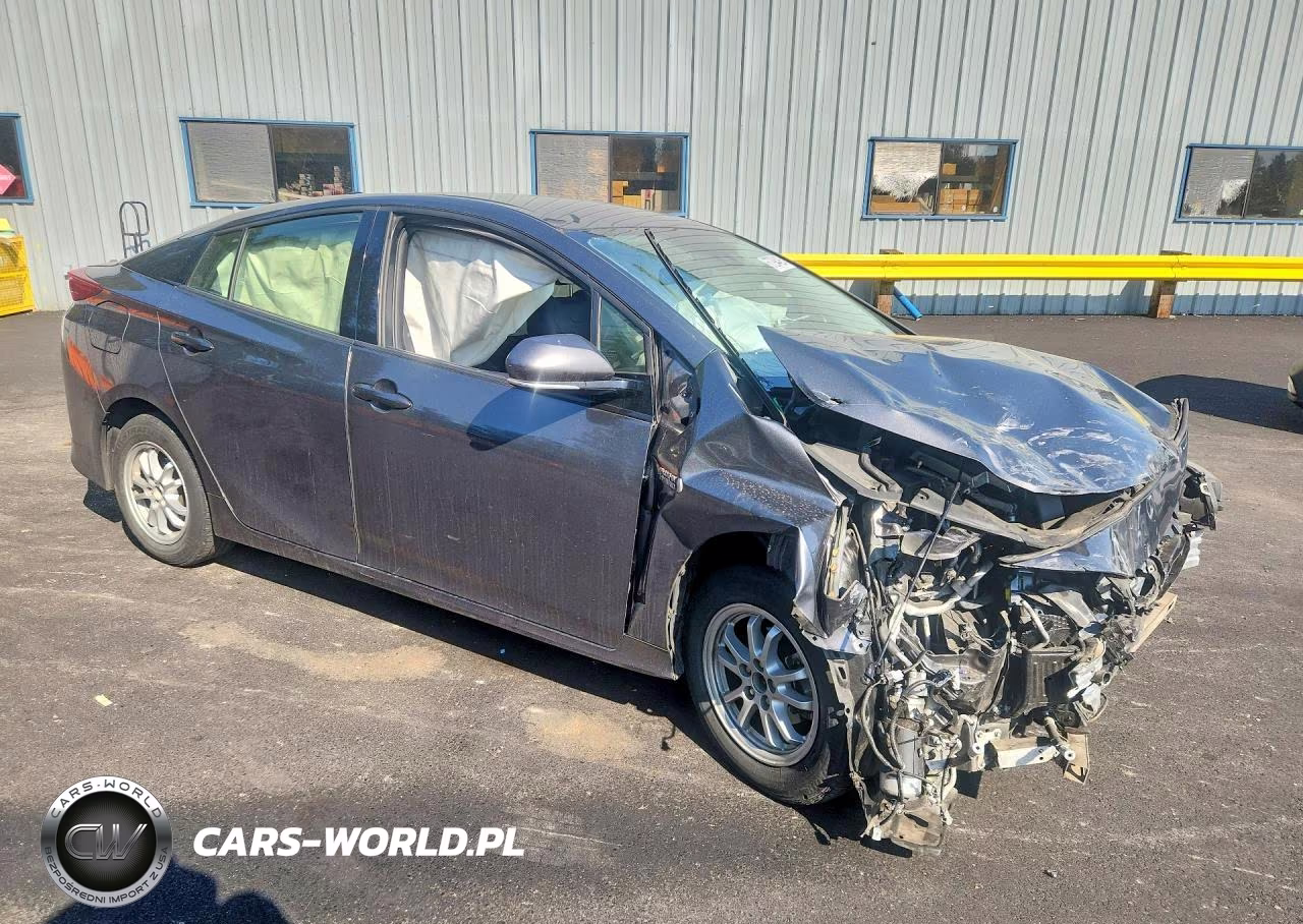 2018 Toyota Prius Prime Premium VIN:JTDKARFPXJ3078686 - 4