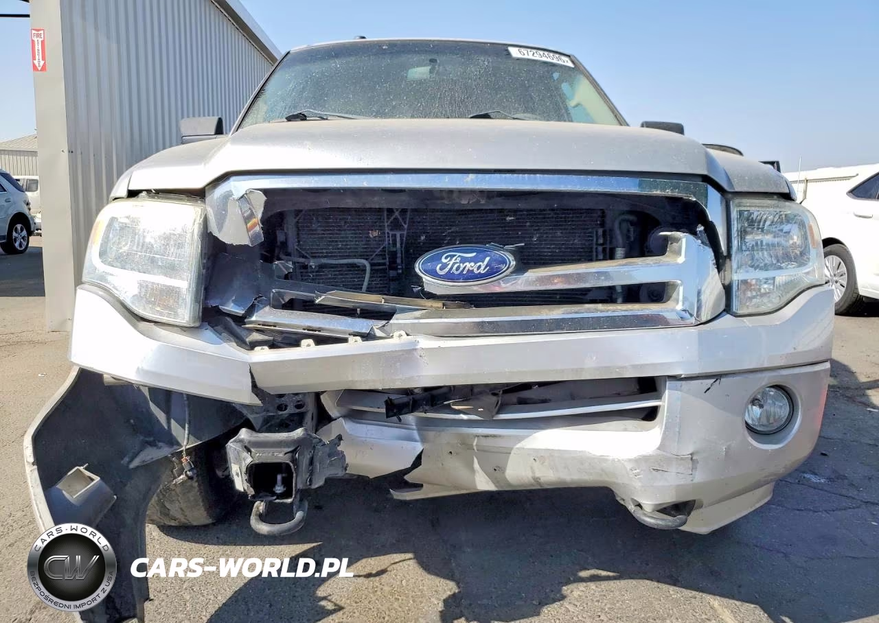 2014 Ford Expedition Xlt VIN:1FMJU1J53EEF37430 - 5