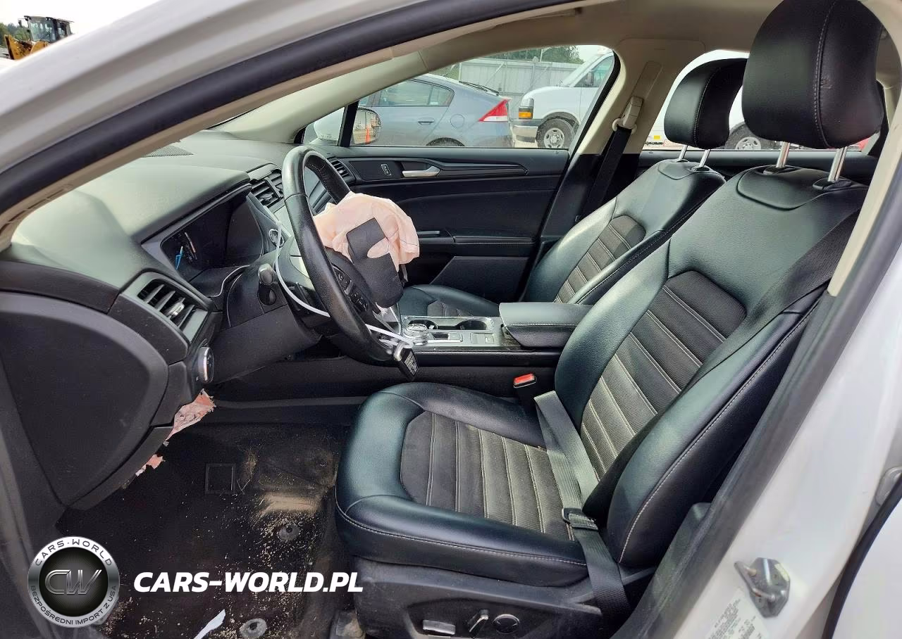 2018 Ford Fusion Se VIN:3FA6P0HDXJR135099 - 7