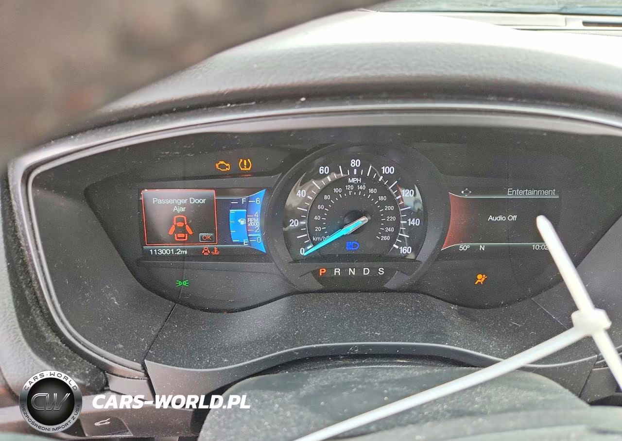 2018 Ford Fusion Se VIN:3FA6P0HDXJR135099 - 9