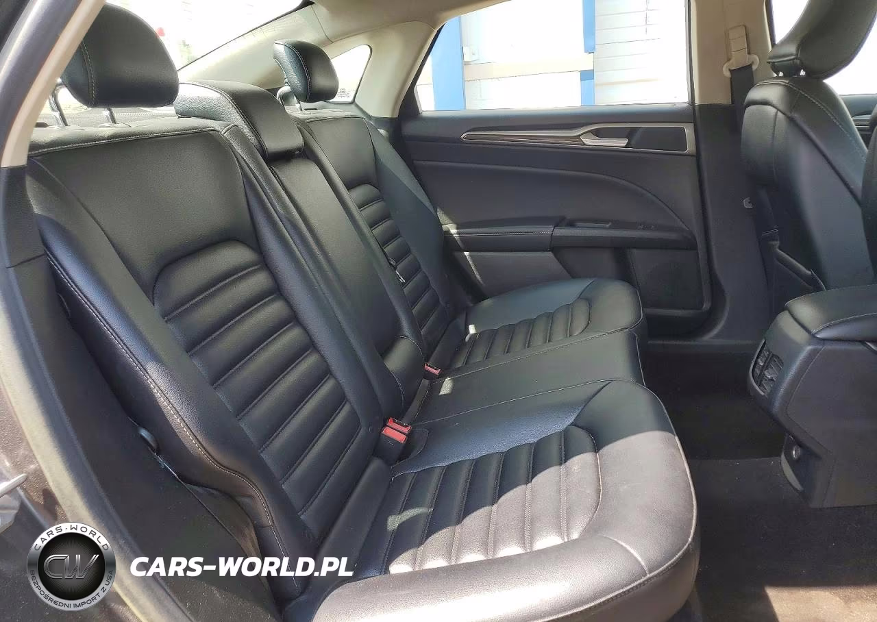 2019 Ford Fusion Sel VIN:3FA6P0CD1KR233401 - 10