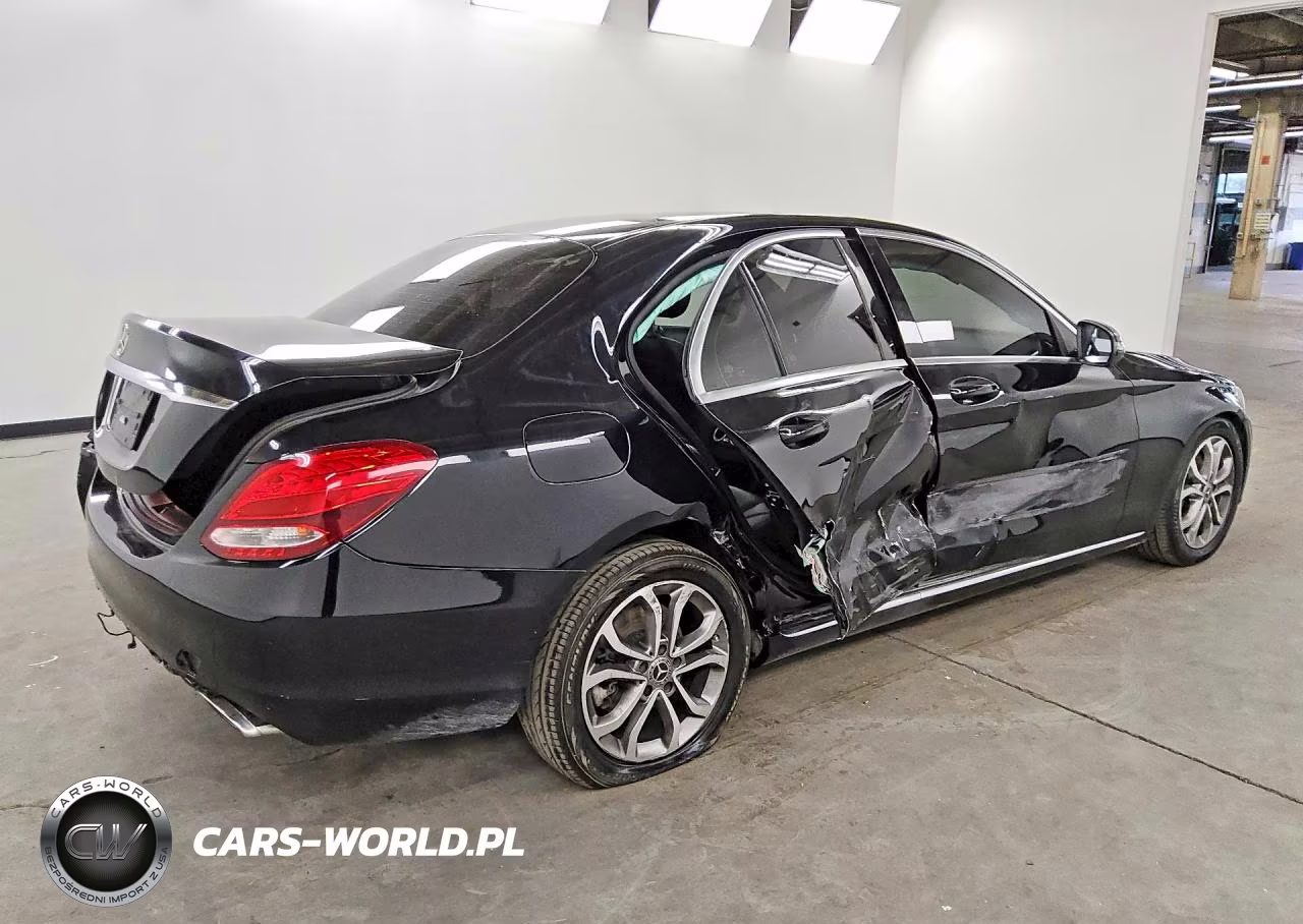 2018 Mercedes-Benz C 300 VIN:55SWF4JB0JU242238 - 3