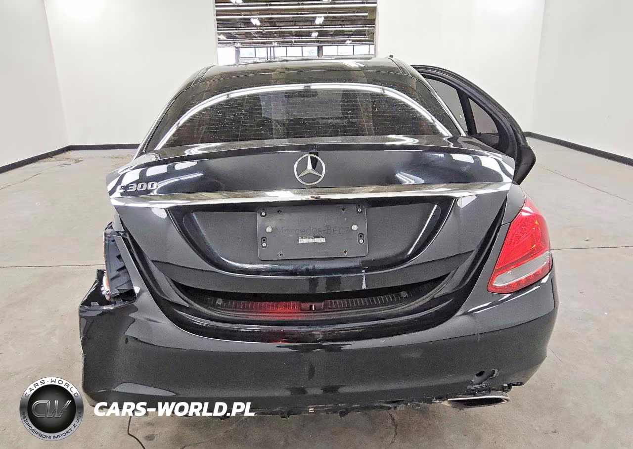2018 Mercedes-Benz C 300 VIN:55SWF4JB0JU242238 - 6