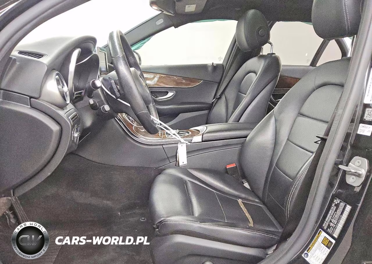 2018 Mercedes-Benz C 300 VIN:55SWF4JB0JU242238 - 7