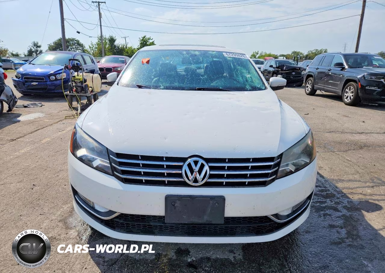 2015 Volkswagen Passat Sel VIN:1VWCV7A38FC085254 - 5