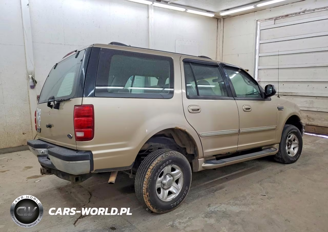1999 Ford Expedition VIN:1FMPU18L4XLA33580 - 3