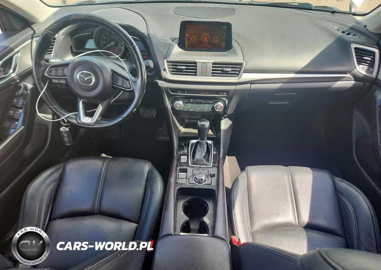2018 Mazda 3 Touring VIN:3MZBN1V35JM205845 - 8