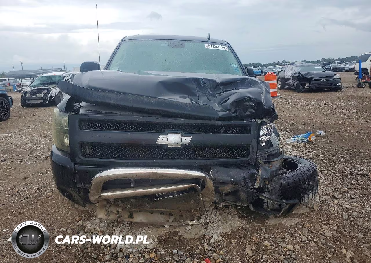 2011 Chevrolet Silverado K1500 Ls VIN:3GCPKREA1BG306167 - 5