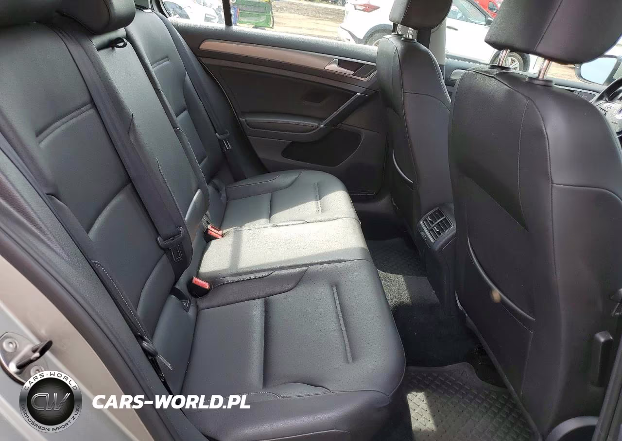 2015 Volkswagen Golf Tsi S 4-Door VIN:3VW217AU2FM018468 - 10