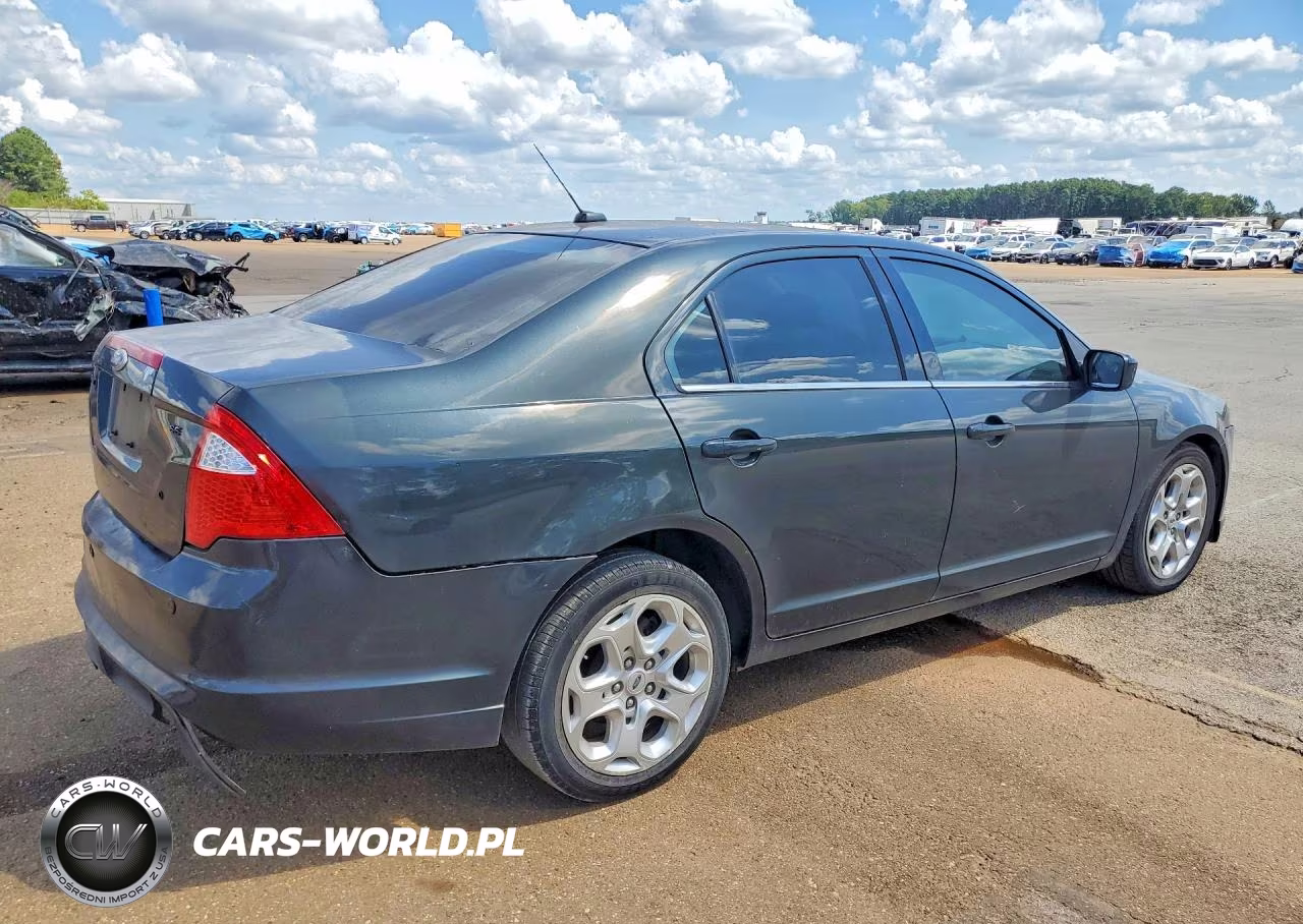 2010 Ford Fusion Se VIN:3FAHP0HA6AR294586 - 3