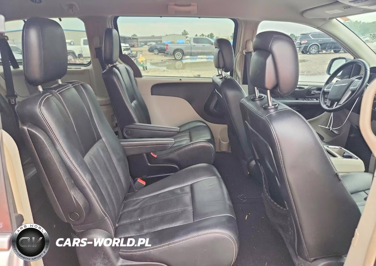 2012 Chrysler Town & Country Touring L VIN:2C4RC1CG3CR181893 - 11