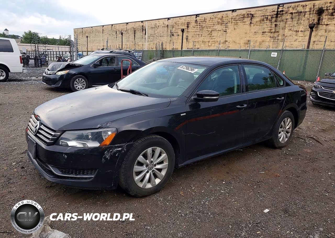 2015 Volkswagen Passat S VIN:1VWAT7A32FC004679 - 1