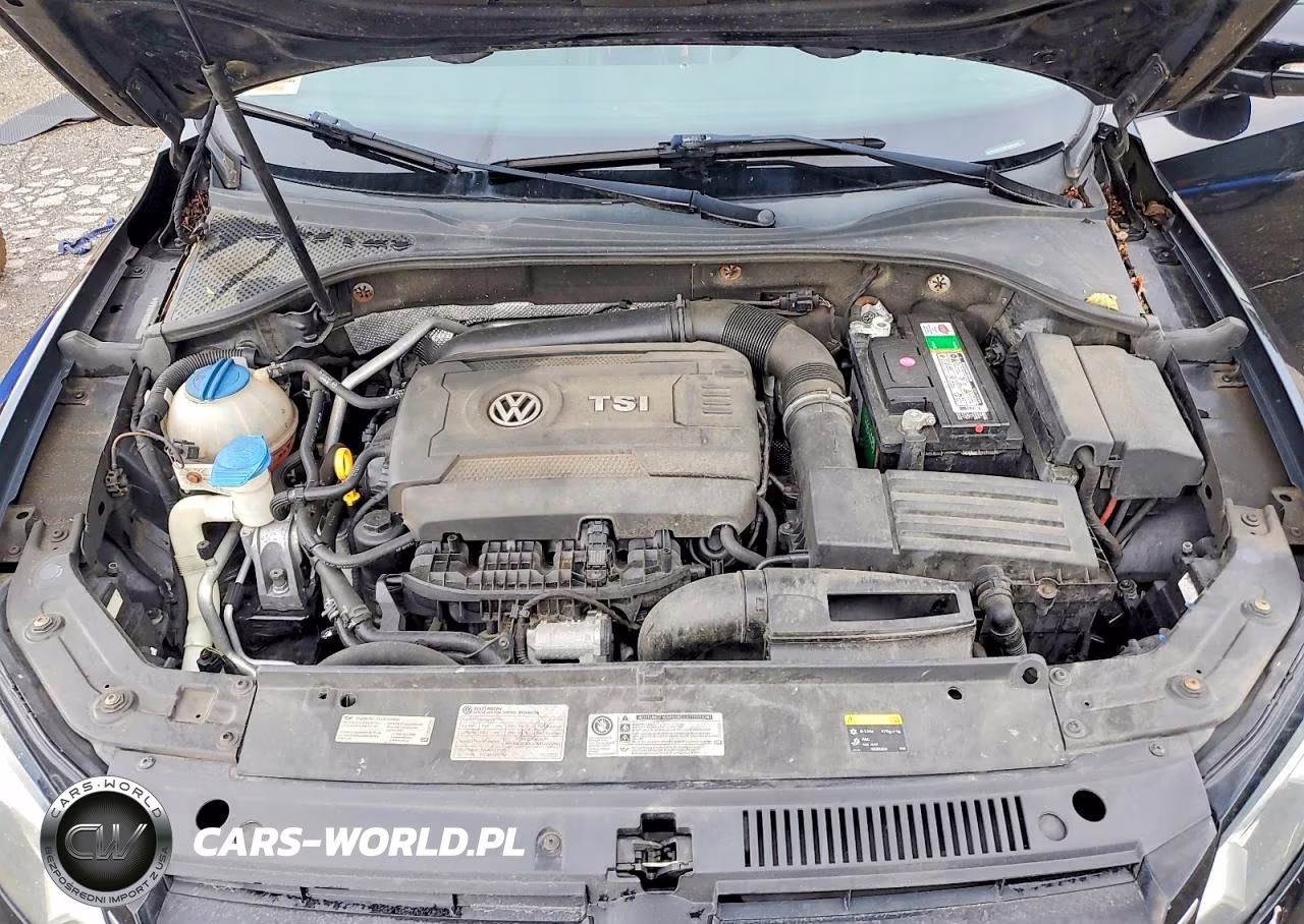 2015 Volkswagen Passat S VIN:1VWAT7A32FC004679 - 11