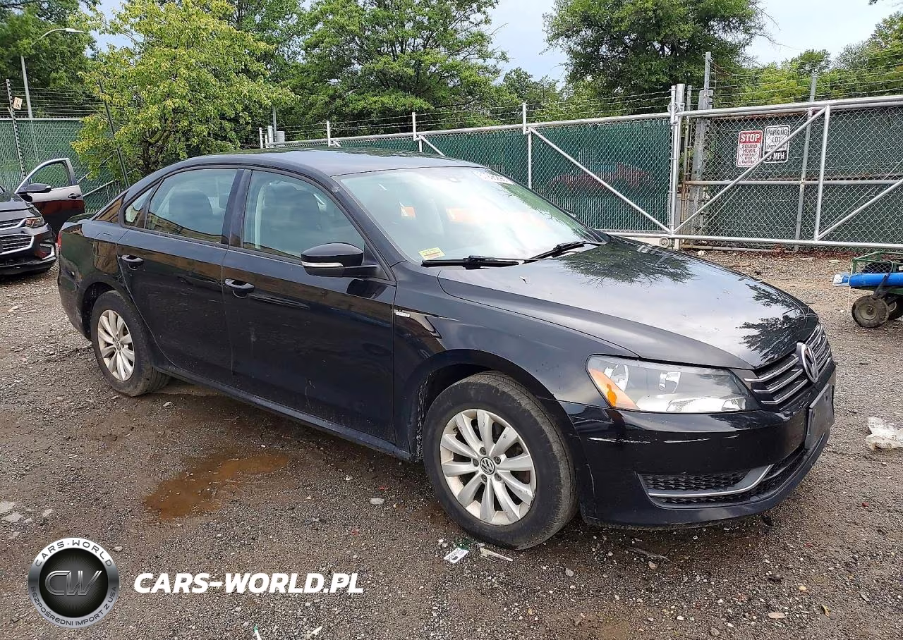 2015 Volkswagen Passat S VIN:1VWAT7A32FC004679 - 4