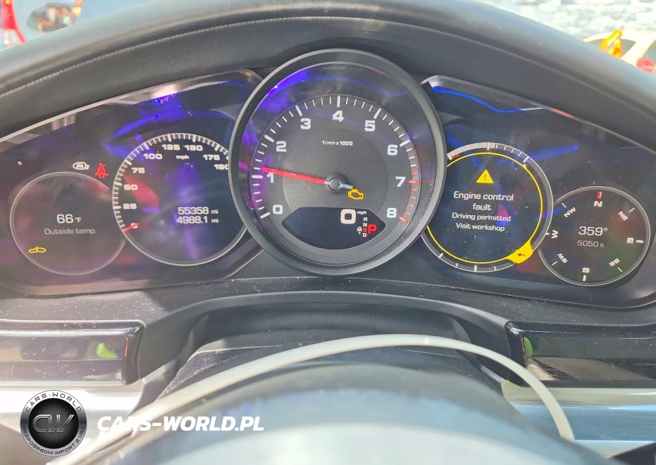 2018 Porsche Panamera 4 VIN:WP0AA2A7XJL106139 - 9