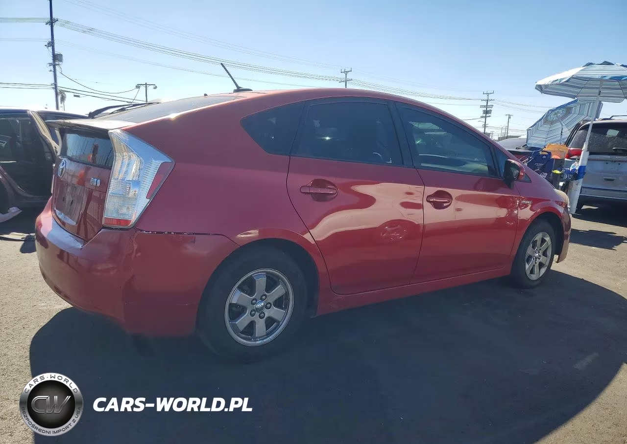 2011 Toyota Prius Two VIN:JTDKN3DUXB0265584 - 3