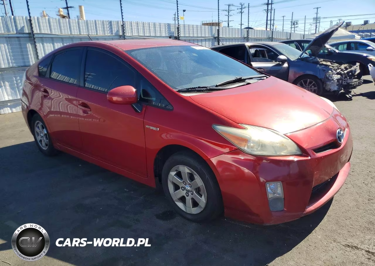 2011 Toyota Prius Two VIN:JTDKN3DUXB0265584 - 4
