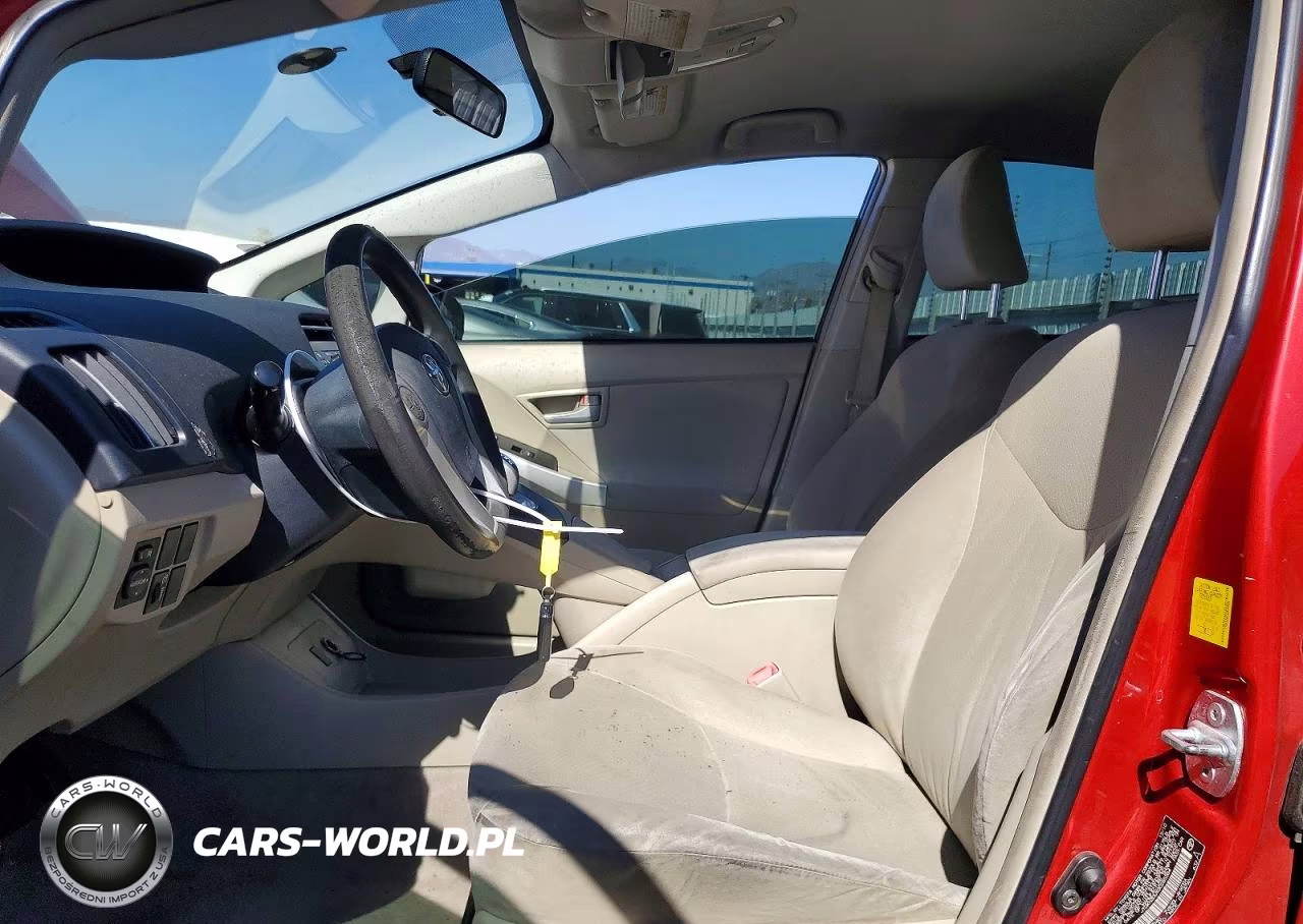 2011 Toyota Prius Two VIN:JTDKN3DUXB0265584 - 7