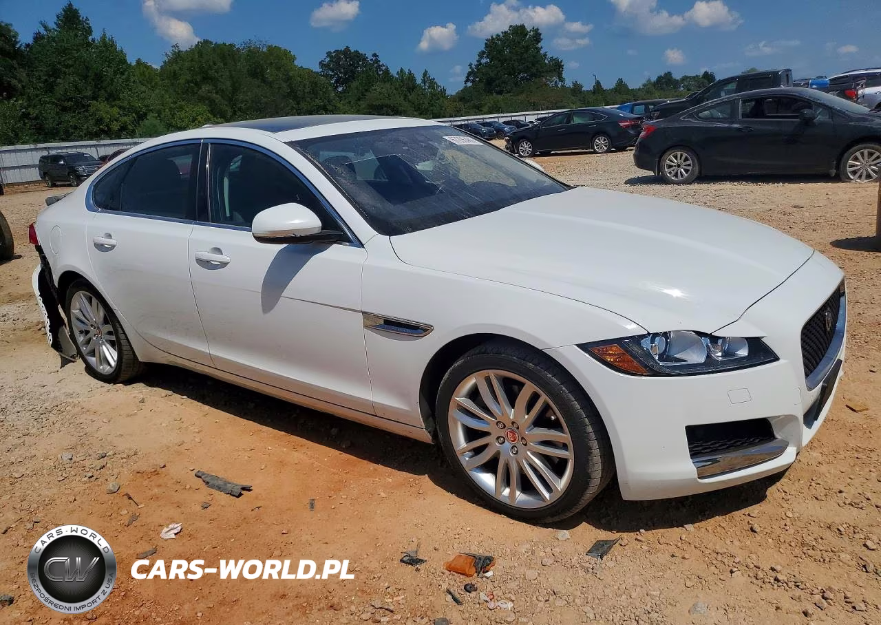 2016 Jaguar Xf Prestige VIN:SAJBK4BV7GCY20377 - 4