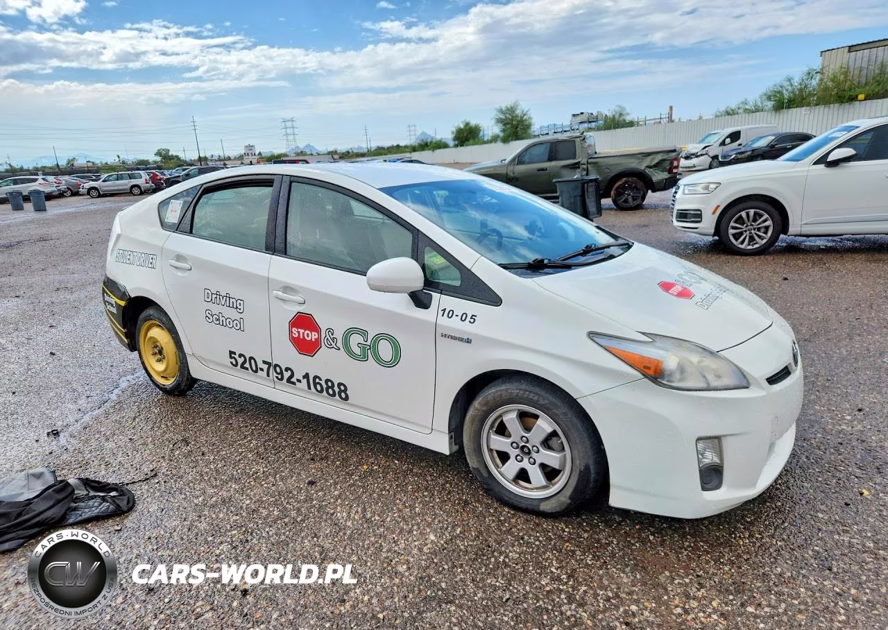 2010 Toyota Prius Iii VIN:JTDKN3DUXA0047028 - 4